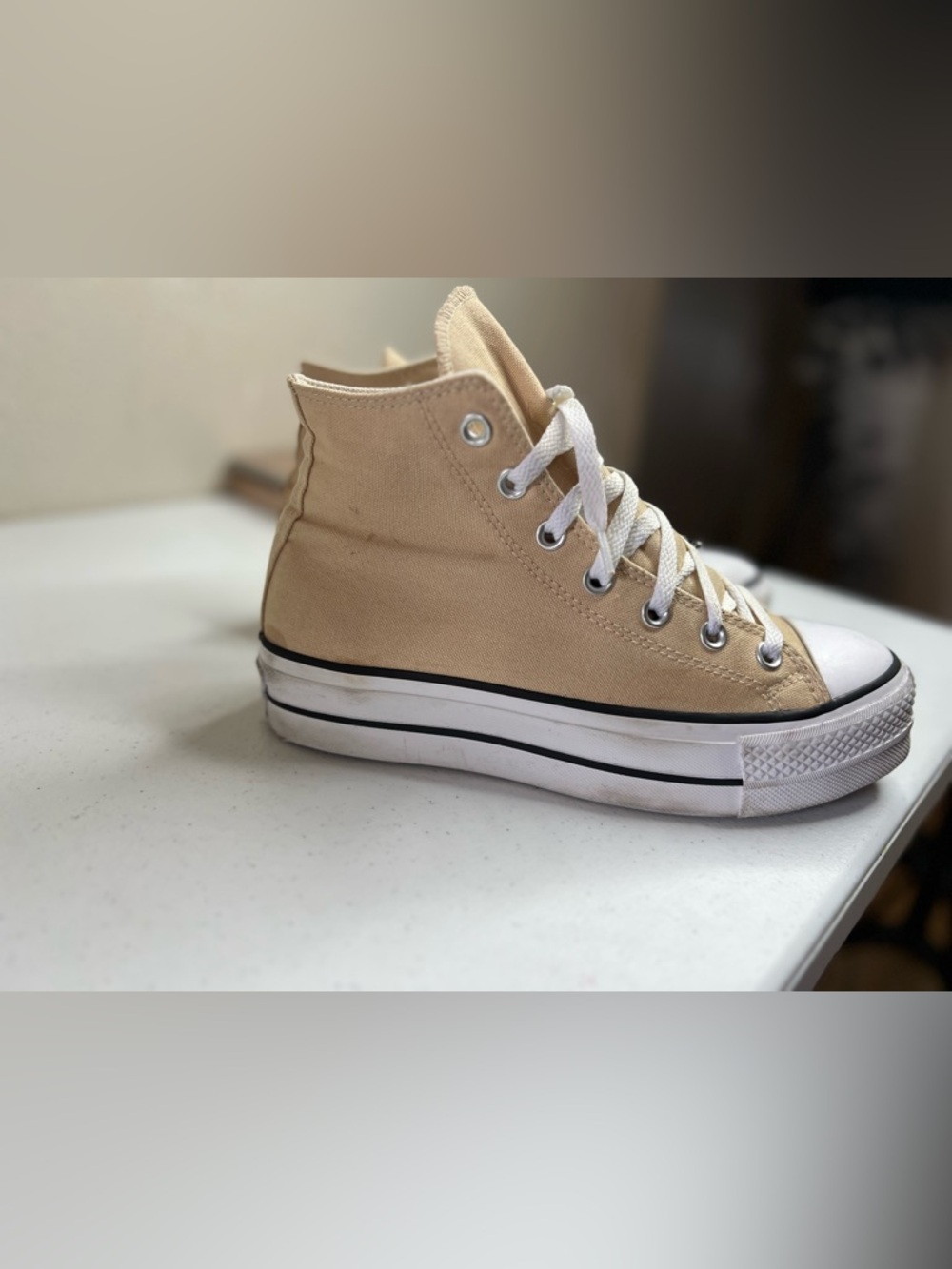 Converse Chuck Taylor All Star Lift Platform sneakers Unisex beige Women’s 8 EUC - Picture 3 of 7
